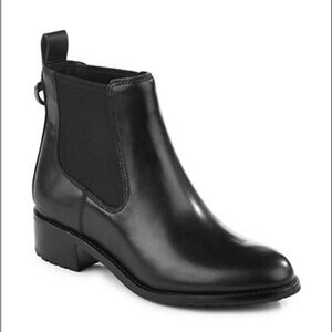 Cole Haan Waterproof Newburg Chelsea Boot 8.5 EUC
